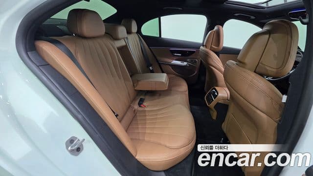 Mercedes-Benz E-класс W214, 2024 19