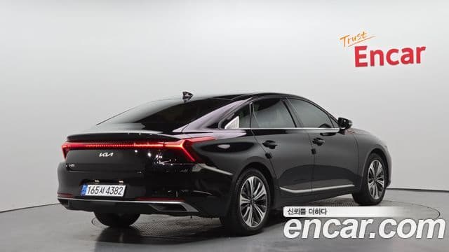 Kia K8 Prestige, 2022 2