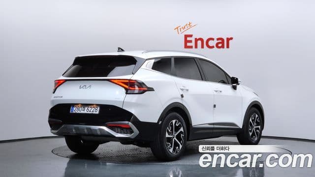 Kia Sportage 5세대 гибрид Signature 2WD, 2022 2