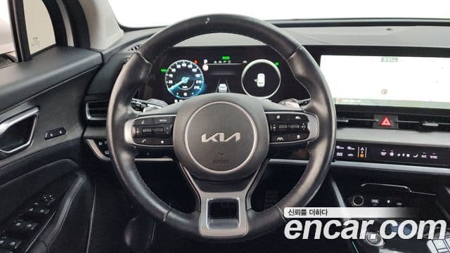 Kia Sportage 5세대 гибрид Signature 2WD, 2022 13