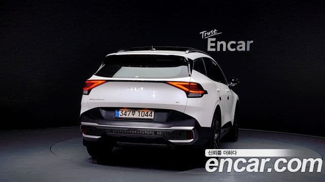 Kia Sportage 5세대 гибрид Signature Gravity 2WD, 2022 4