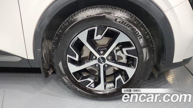 Kia Sportage 5세대 гибрид Signature Gravity 2WD, 2022 все фото