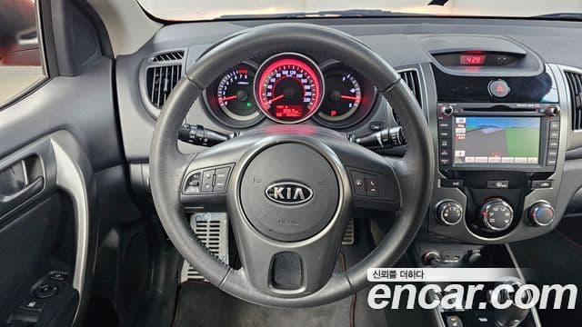 Kia Forte купе Prestige, 2011 13