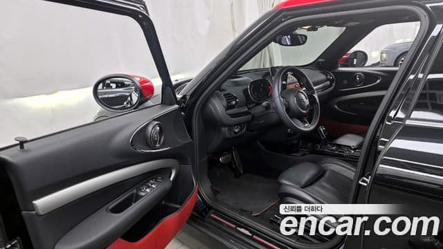 Mini Cooper S 클럽맨 2세대, 2023 10