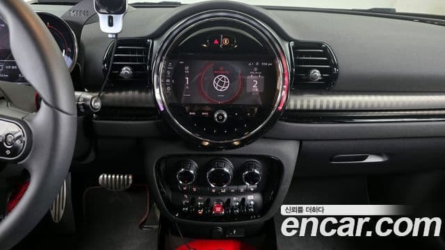 Mini Cooper S 클럽맨 2세대, 2023 14