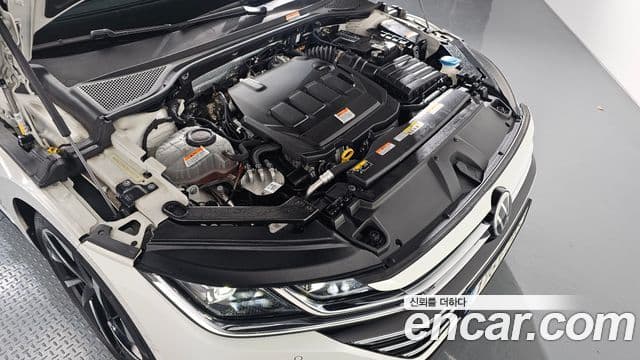 Volkswagen 아테온 2.0 TDI R-LINE 4모션, 2022 6