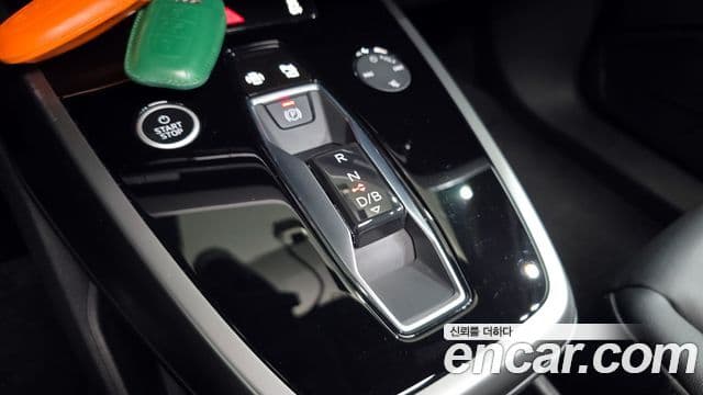 Audi Q4 e-Tron (F4), 2022 9