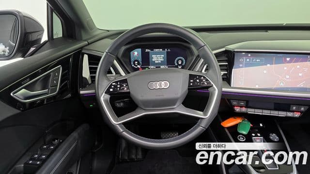 Audi Q4 e-Tron (F4), 2022 13