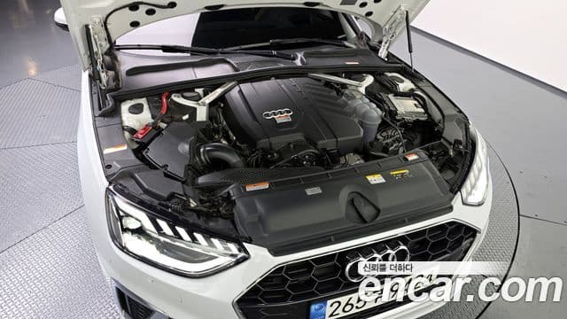 Audi A4 (B9) Premium, 2023 6