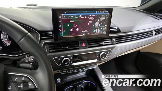 Audi A4 (B9) Premium, 2023 14