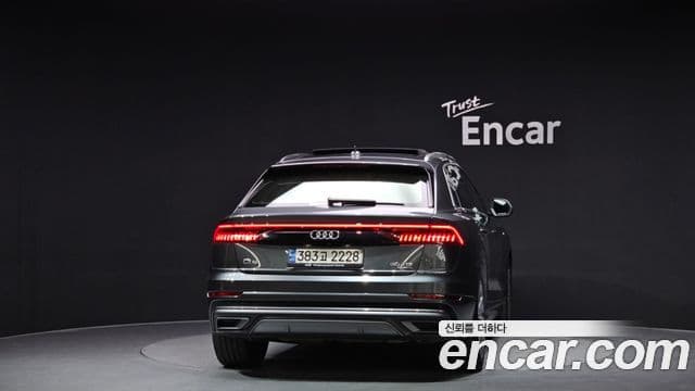 Audi Q8 (4M) Premium, 2021 4