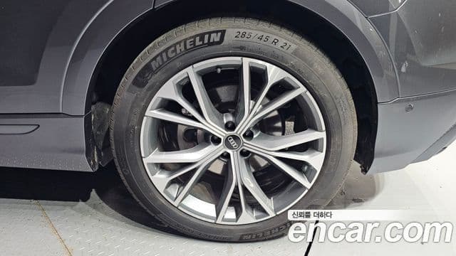 Audi Q8 (4M) Premium, 2021 все фото