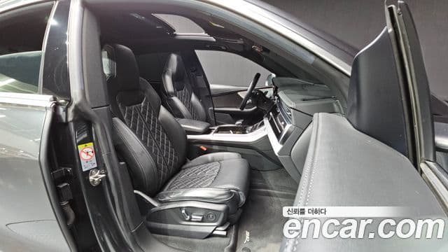 Audi Q8 (4M) Premium, 2021 11