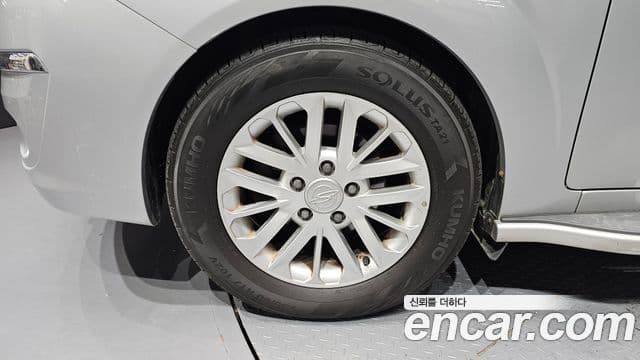 KG모빌리티(SsangYong) Korando 투리스모 4WD RT 11인승, 2014 все фото