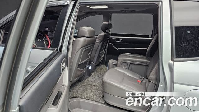 KG모빌리티(SsangYong) Korando 투리스모 4WD RT 11인승, 2014 12