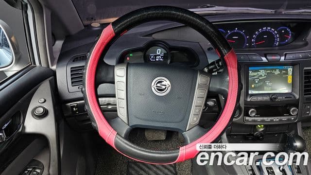 KG모빌리티(SsangYong) Korando 투리스모 4WD RT 11인승, 2014 13