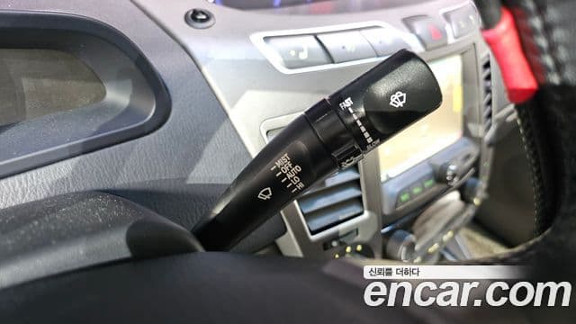 KG모빌리티(SsangYong) Korando 투리스모 4WD RT 11인승, 2014 19