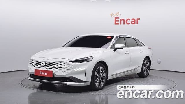 Kia K8 гибрид Signature, 2023 1
