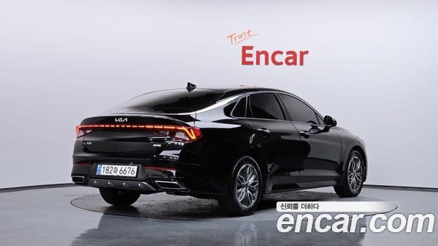 Kia K5 гибрид 3세대 Signature, 2023 2
