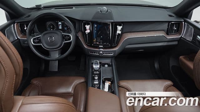 Volvo XC60 2세대 B5 Inscription, 2021 7