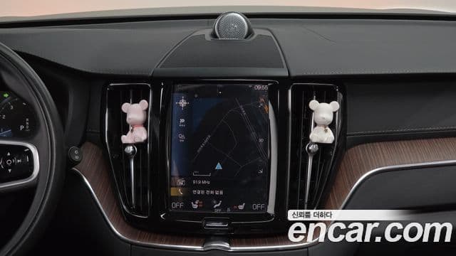 Volvo XC60 2세대 B5 Inscription, 2021 14