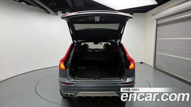 Volvo XC60 2세대 B5 Inscription, 2021 20