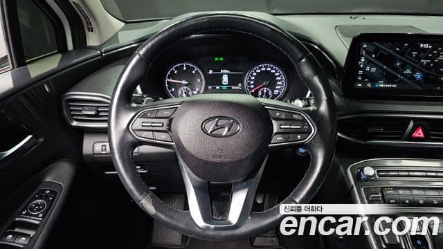 Hyundai The / новый New Santa Fe Exclusive, 2023 13