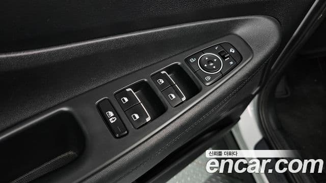 Hyundai The / новый New Santa Fe Exclusive, 2023 17