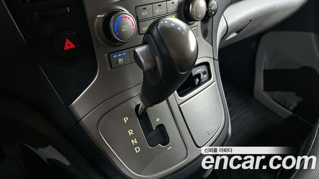 Hyundai Grand Starex CVX Premium, 2012 9