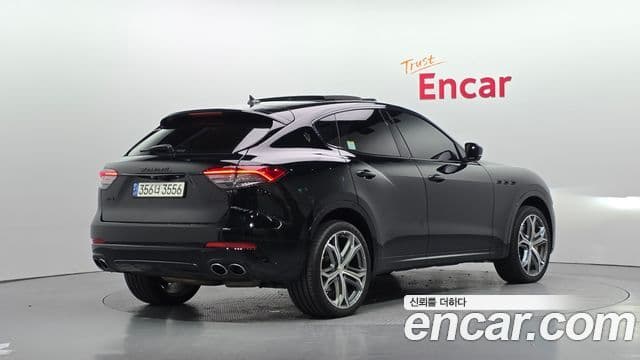 Maserati Levante 3.0 S AWD GranLusso, 2019 2