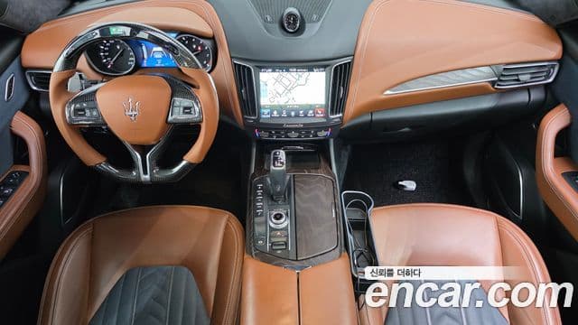 Maserati Levante 3.0 S AWD GranLusso, 2019 7