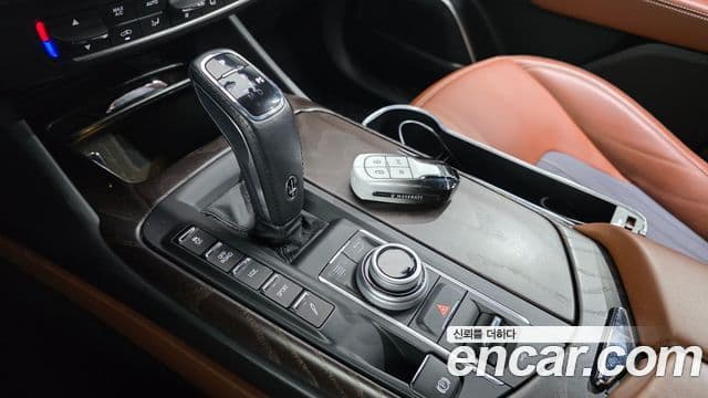 Maserati Levante 3.0 S AWD GranLusso, 2019 9