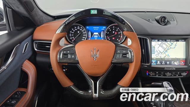 Maserati Levante 3.0 S AWD GranLusso, 2019 14