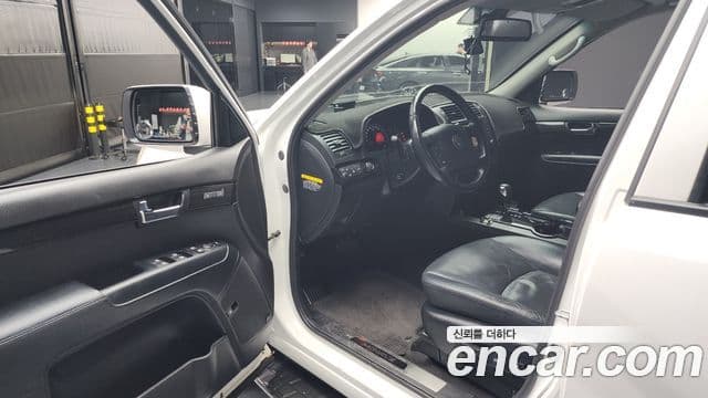 Kia Mohave 4WD KV300, 2015 10