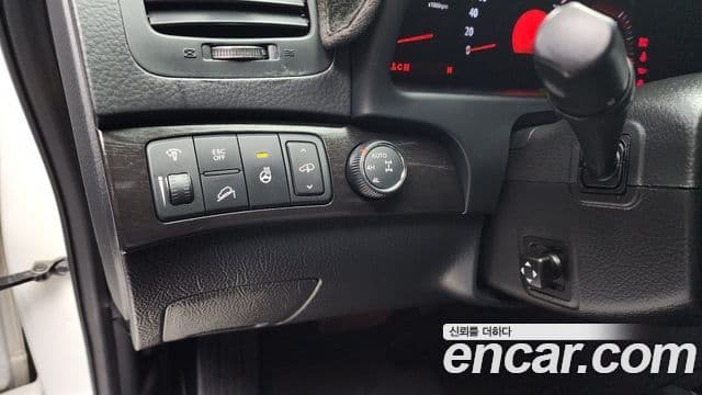 Kia Mohave 4WD KV300, 2015 16