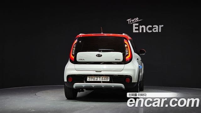 Kia The / новый New Soul Special, 2017 4