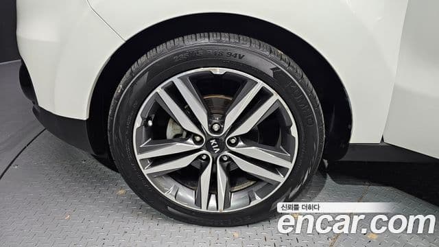 Kia The / новый New Soul Special, 2017 все фото