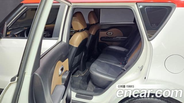 Kia The / новый New Soul Special, 2017 12