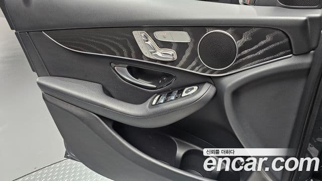 Mercedes-Benz GLC-класс X253 GLC300 4MATIC, 2019 14