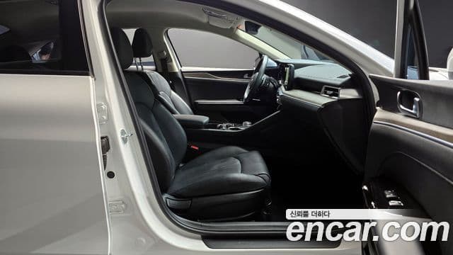 Kia K5 3세대 Noblesse, 2021 10