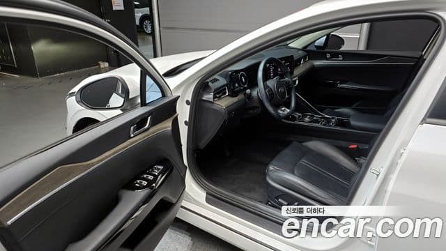 Kia K5 3세대 Noblesse, 2021 11