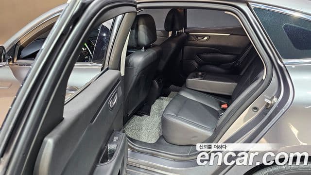 Renault Korea(Samsung) SM6 2.0 LPe SE (арендный автомобиль), 2019 12