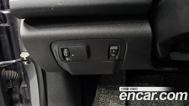 Renault Korea(Samsung) SM6 2.0 LPe SE (арендный автомобиль), 2019 14