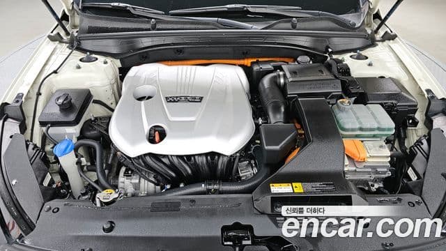 Kia K7 Premier гибрид Signature, 2020 6