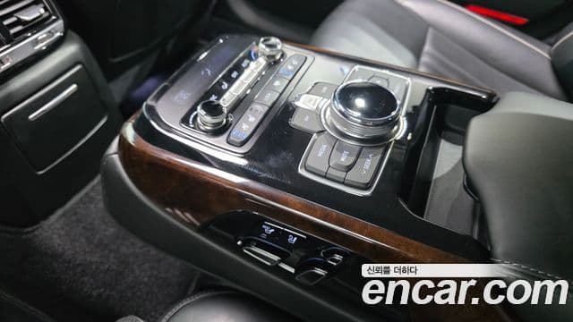 Genesis EQ900 Premium Luxury, 2016 18