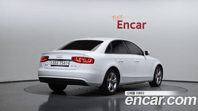 Audi New A4 B8, 2015 2