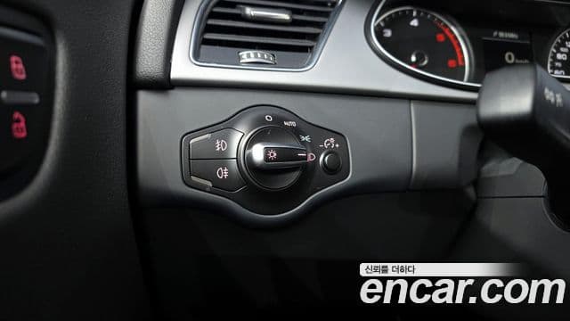 Audi New A4 B8, 2015 17