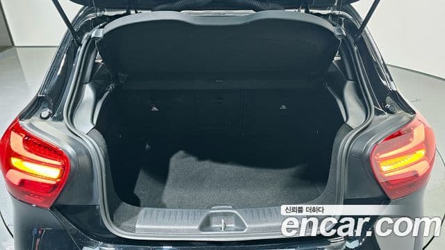 Mercedes-Benz A-класс W176, 2018 20