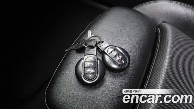 Mini Cooper D 클럽맨 2세대, 2016 15