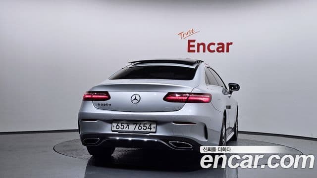 Mercedes-Benz E-класс W213 E220d купе, 2017 4